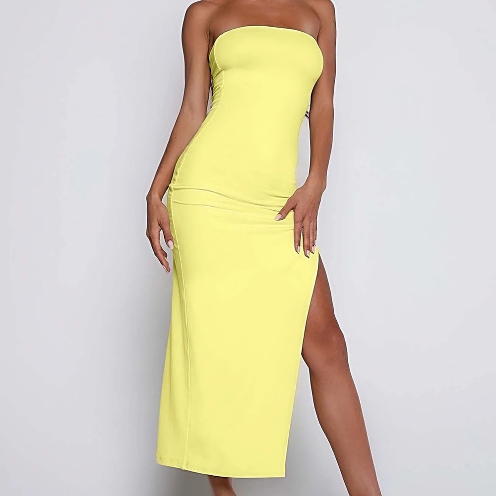 SOLD NWT Tiger mist yellow body on strapless dress in yellow